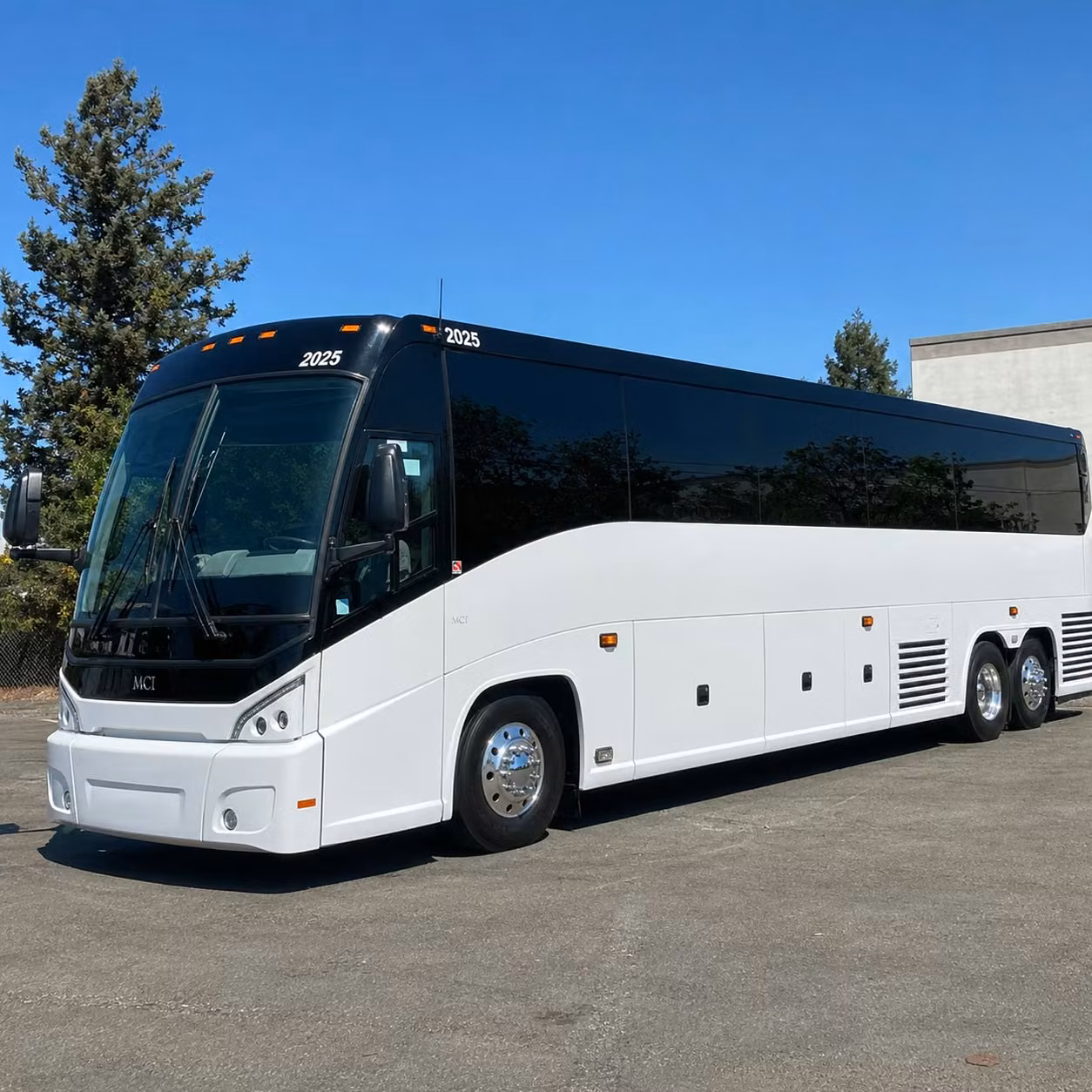 airport transfers and long distance church group travel from compton
