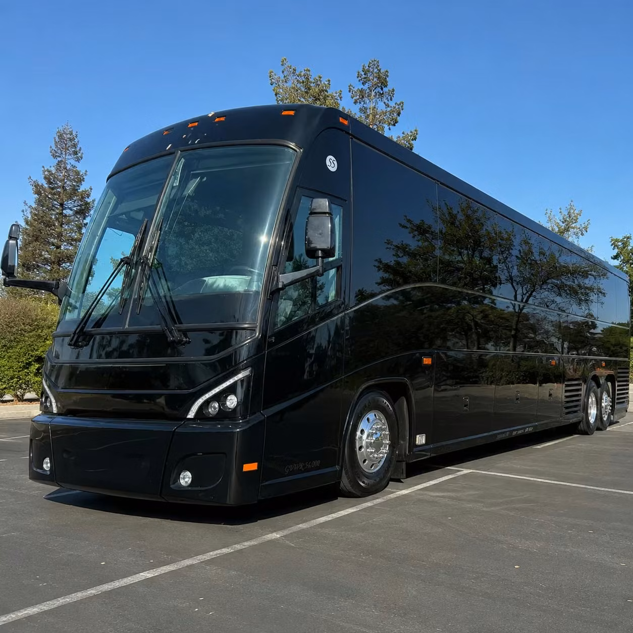 charter buses from compton for multi day sports team travel and tournament transportation